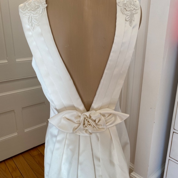 JESSICA MCCLINTOCK VINTAGE BRIDAL GOWN OFF WHITE - SIZE 10 - Picture 10 of 16